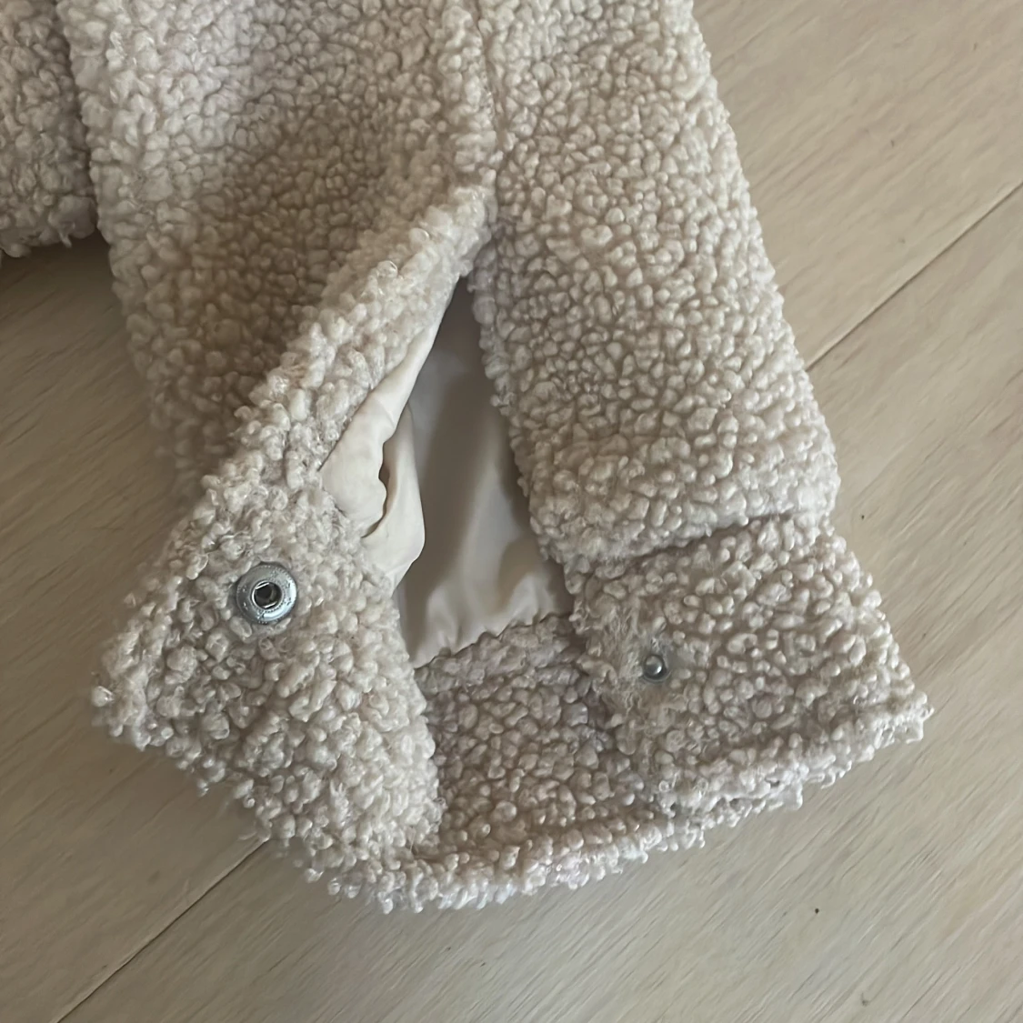 Beige teddyjacka  - 3