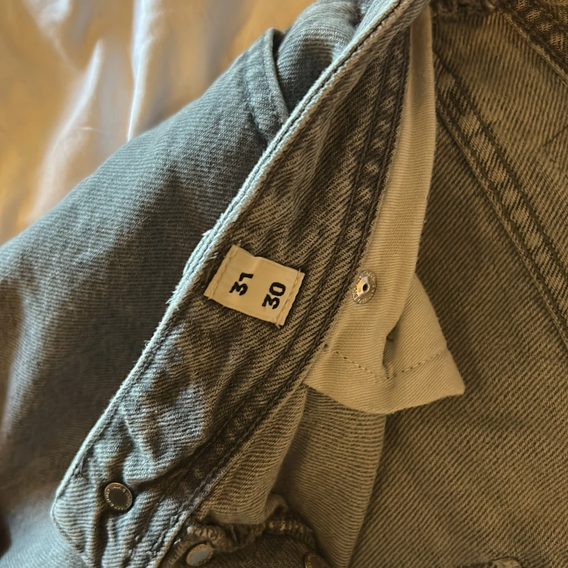 Grå jeans från Jack & Jones Relaxed/Chris - 3