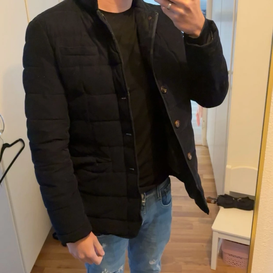 Svart quiltad pufferjacka från Cavoli - 2