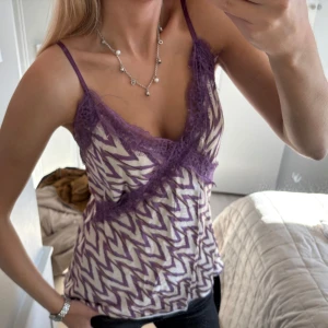 Söt topp - Aldrig använt!