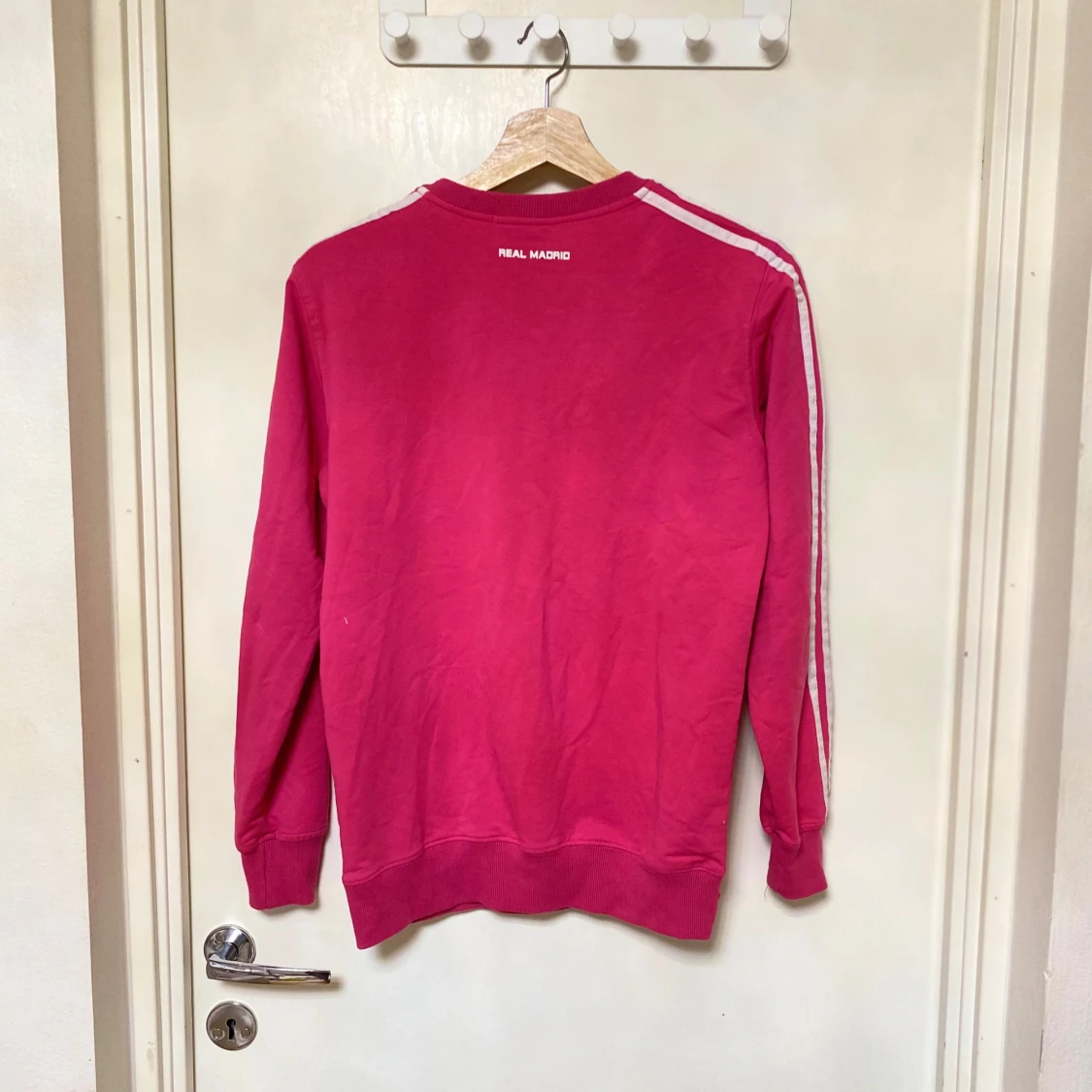 Rosa Real Madrid tröja från Adidas - 2