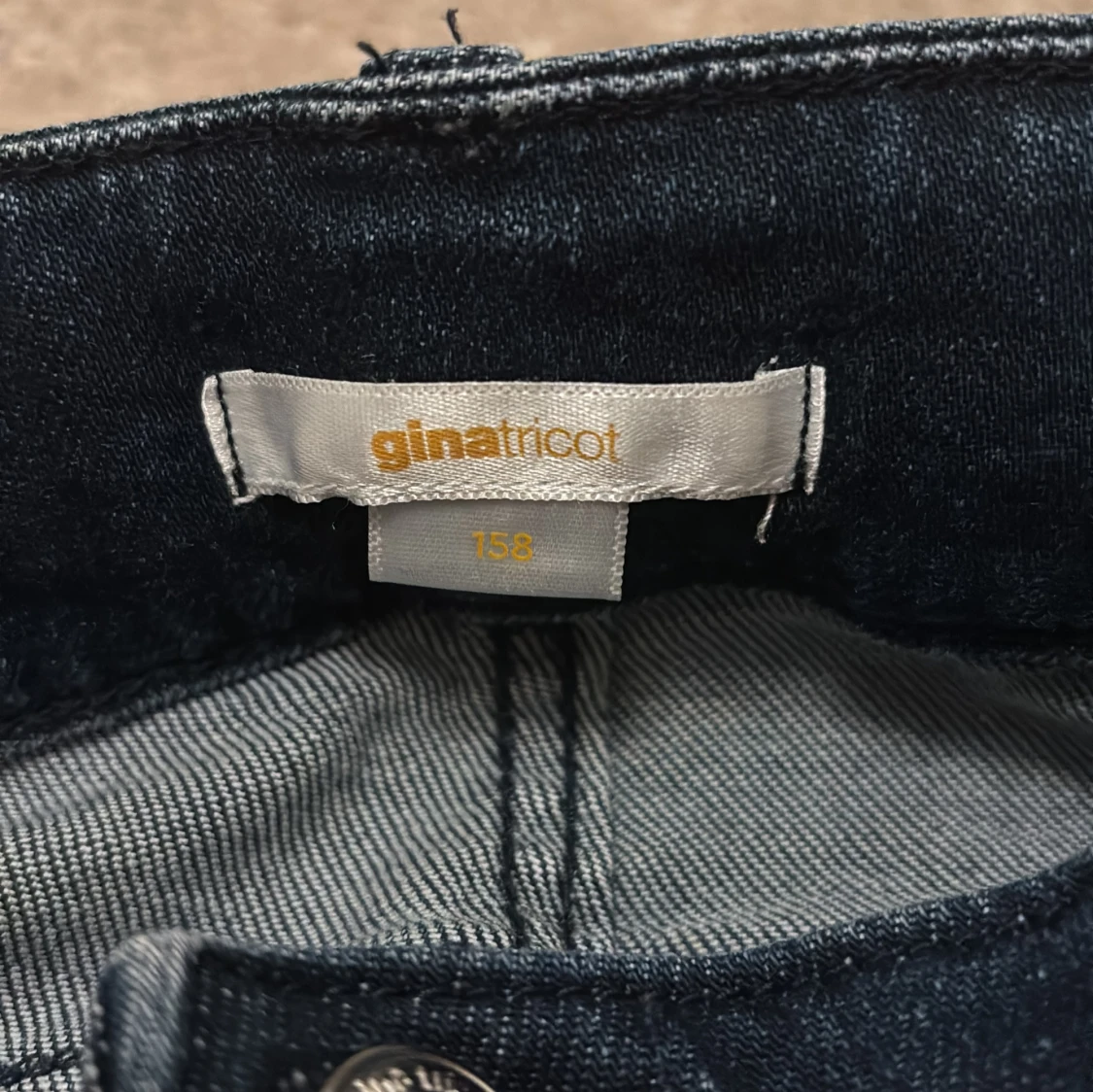Mörkblå jeans från Gina Tricot, stl 158 - 3