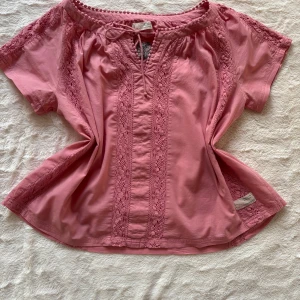 Top Odd Molly mörkrosa - Fint använt skick storlek 3