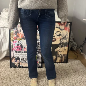 Ltb jeans - Snygga ltb jeans, storlek 25x30.                           Nypris runt 800kr