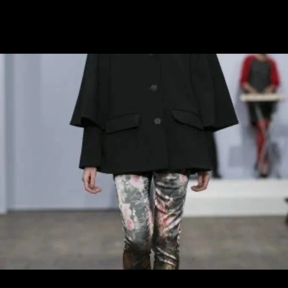 Svart kappa från Menckel - 4