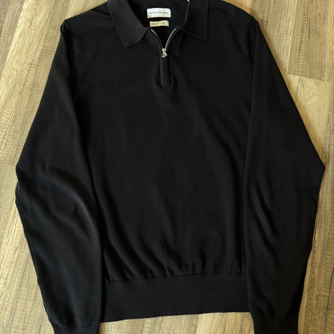 Svart långärmad tröja polo/pike med halv dragkedja - 1