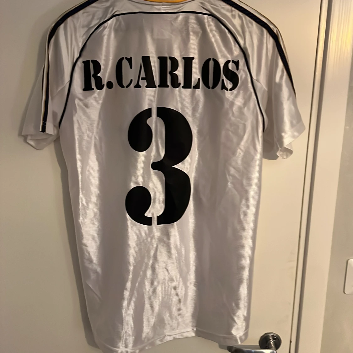 Real Madrid hemma tröja från 1999/Roberto Carlos (3) - 1