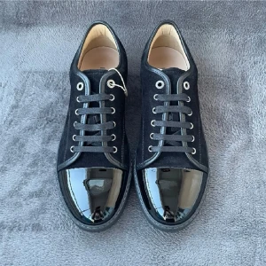 Svarta Lanvins - Säljer ett par Lanvins🙌🏻| Storlek 45 | Skick 9.5/10🔥| Skriv vid minsta fundering 💭|