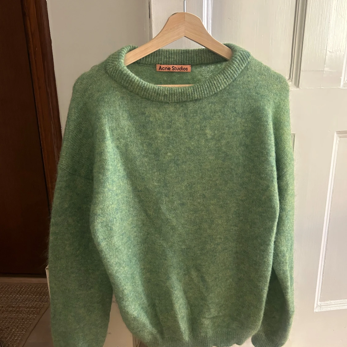 Grön stickad tröja Acne Studios