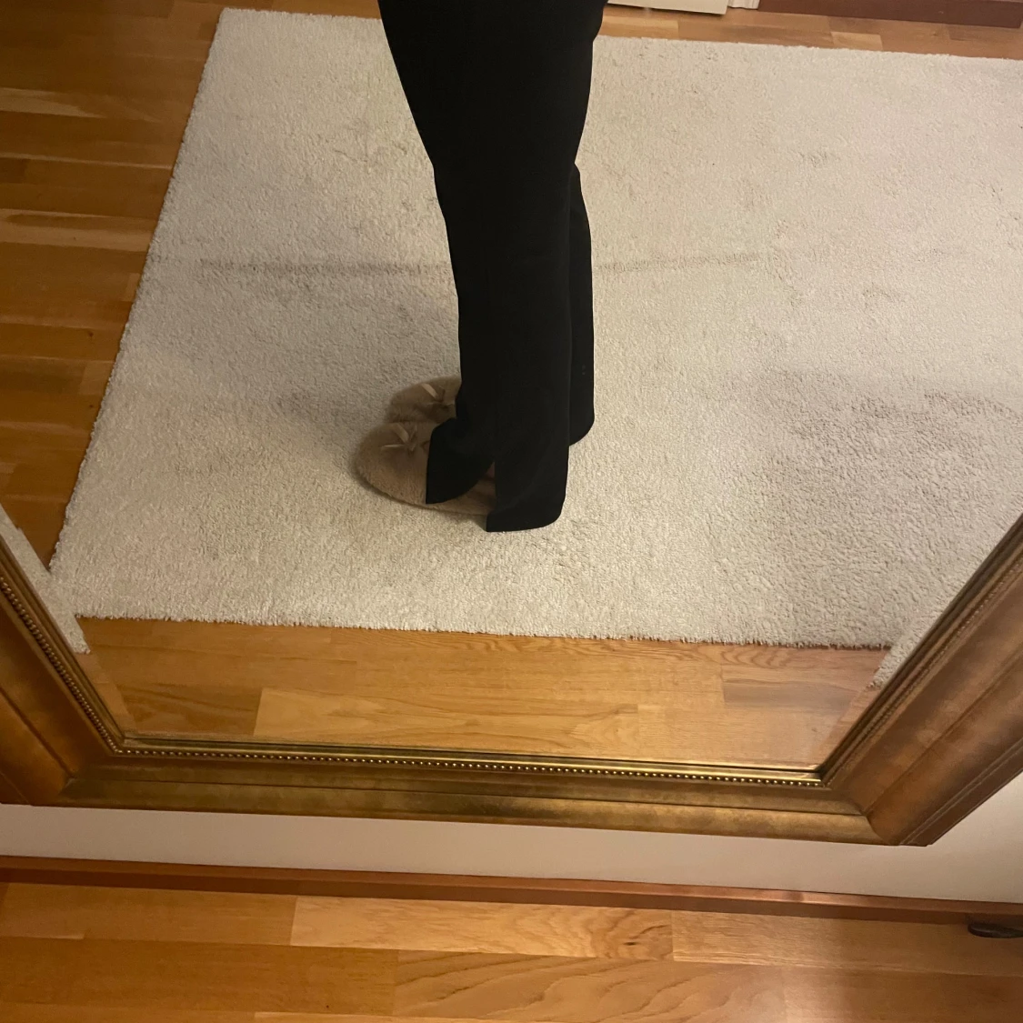 Svarta bootcut byxor - 2