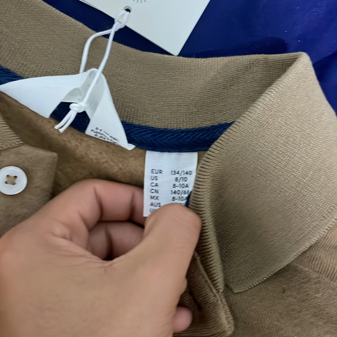 Beige pikétröja SEEKER med blå detaljer - 2