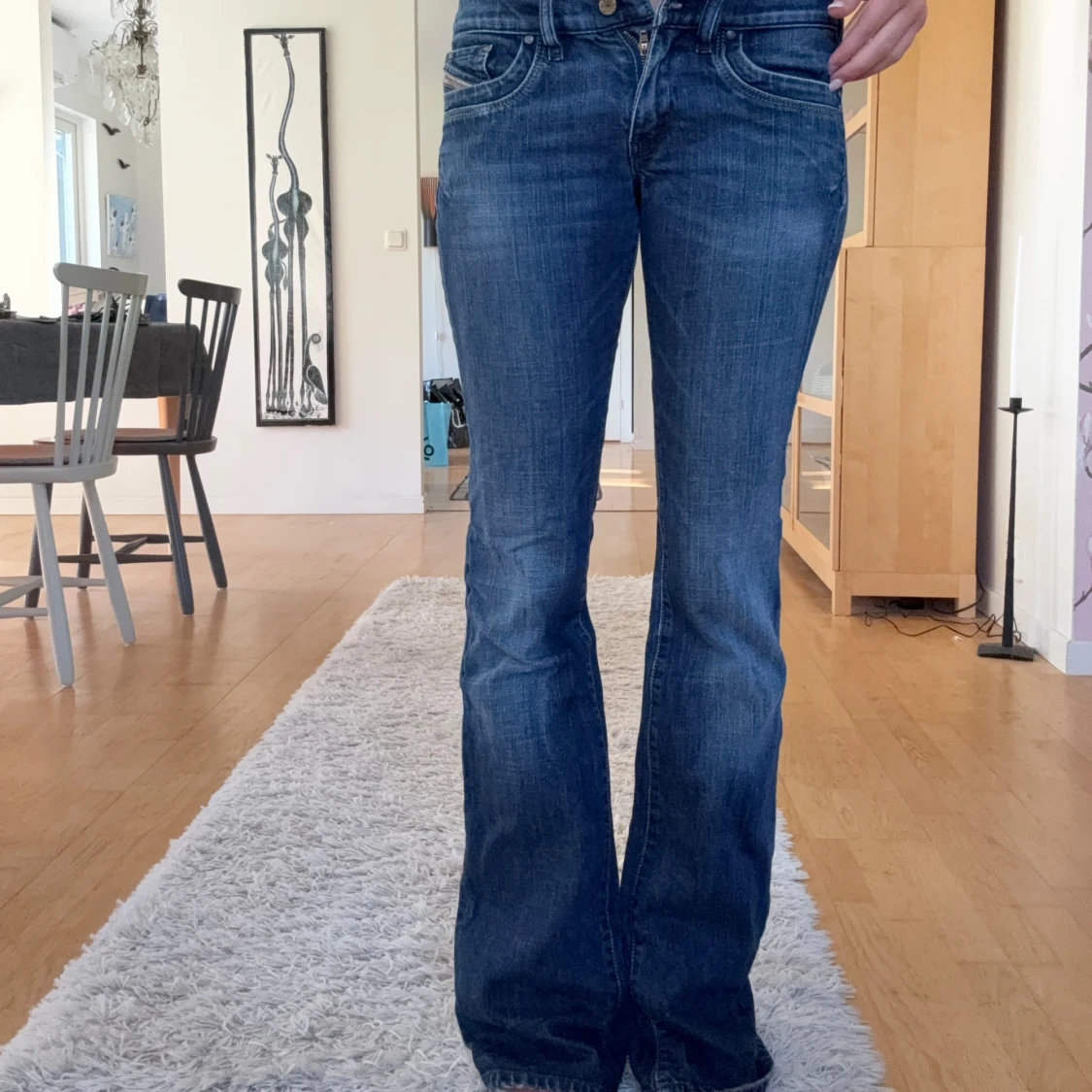 Blå bootcut jeans från Diesel