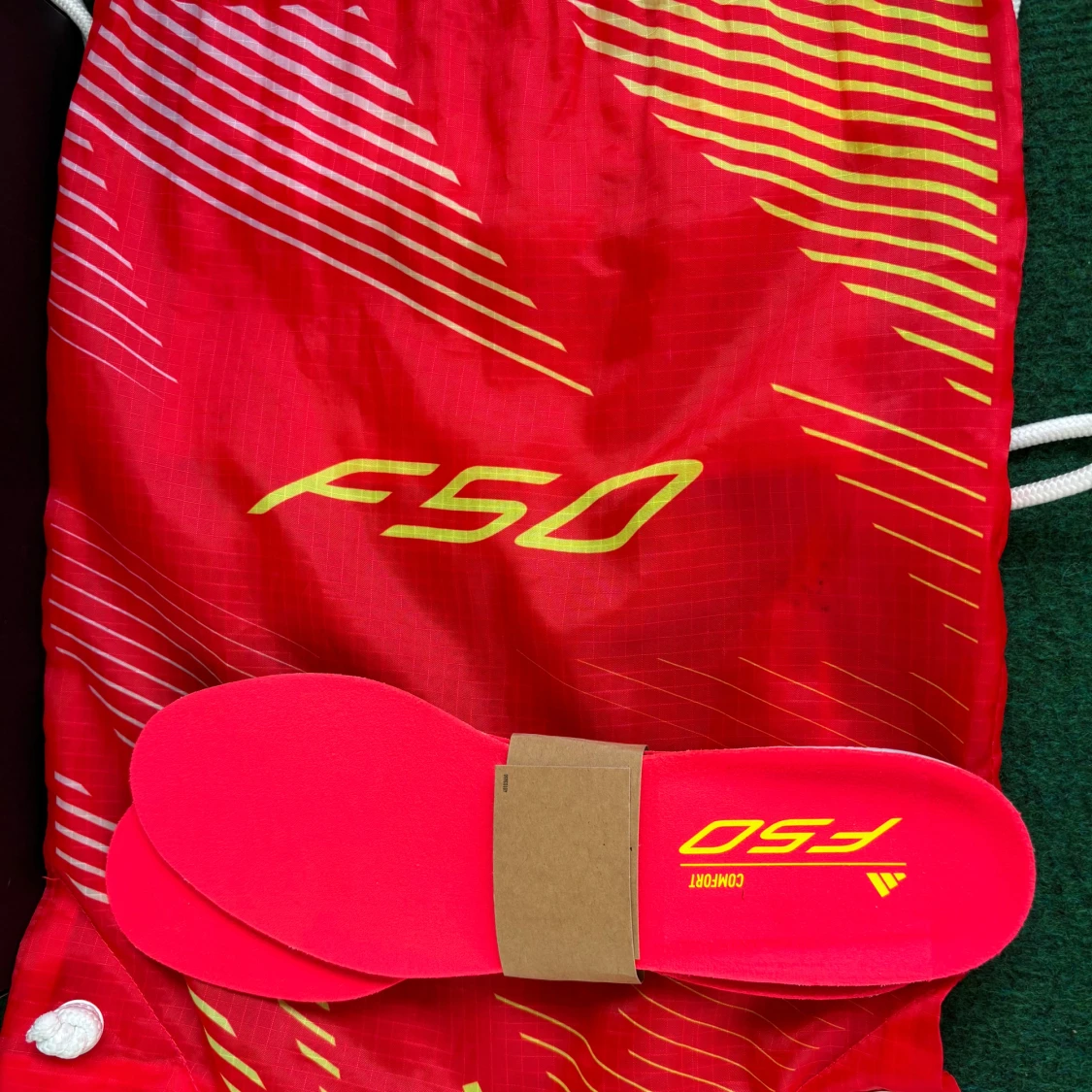 Adidas F50 fotbollsskor röd/vit - 3