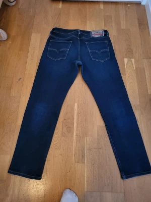 Mörkblå jeans från diesel  - Mycket gott skick Storlek w32 L30 