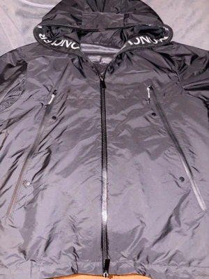 Svart vindjacka från Moncler - Moncler windbreaker 1:1a