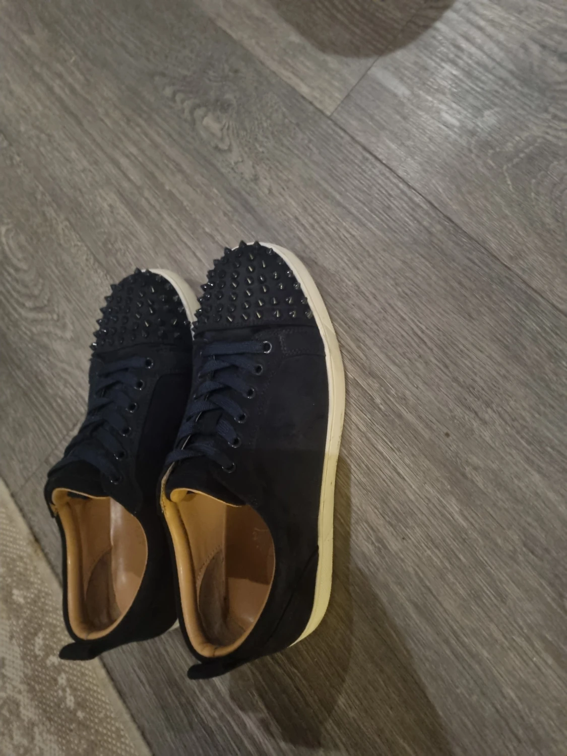Mörkblå Louboutin sneakers  - 5