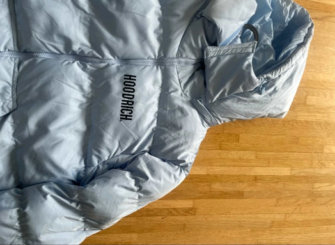 Ljusblå pufferjacka från Hoodrich - 2