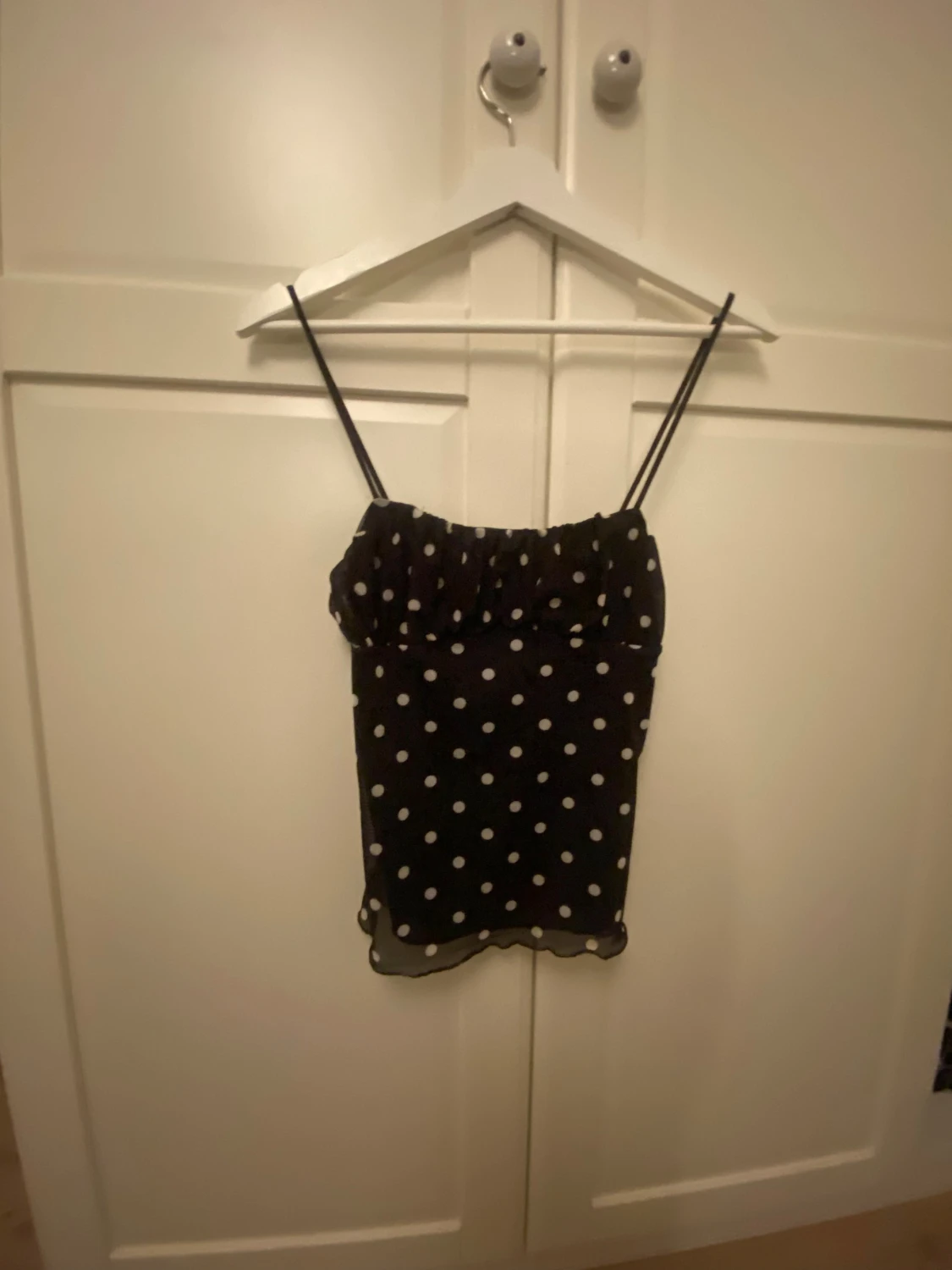 Svart prickig linnetopp  - 1