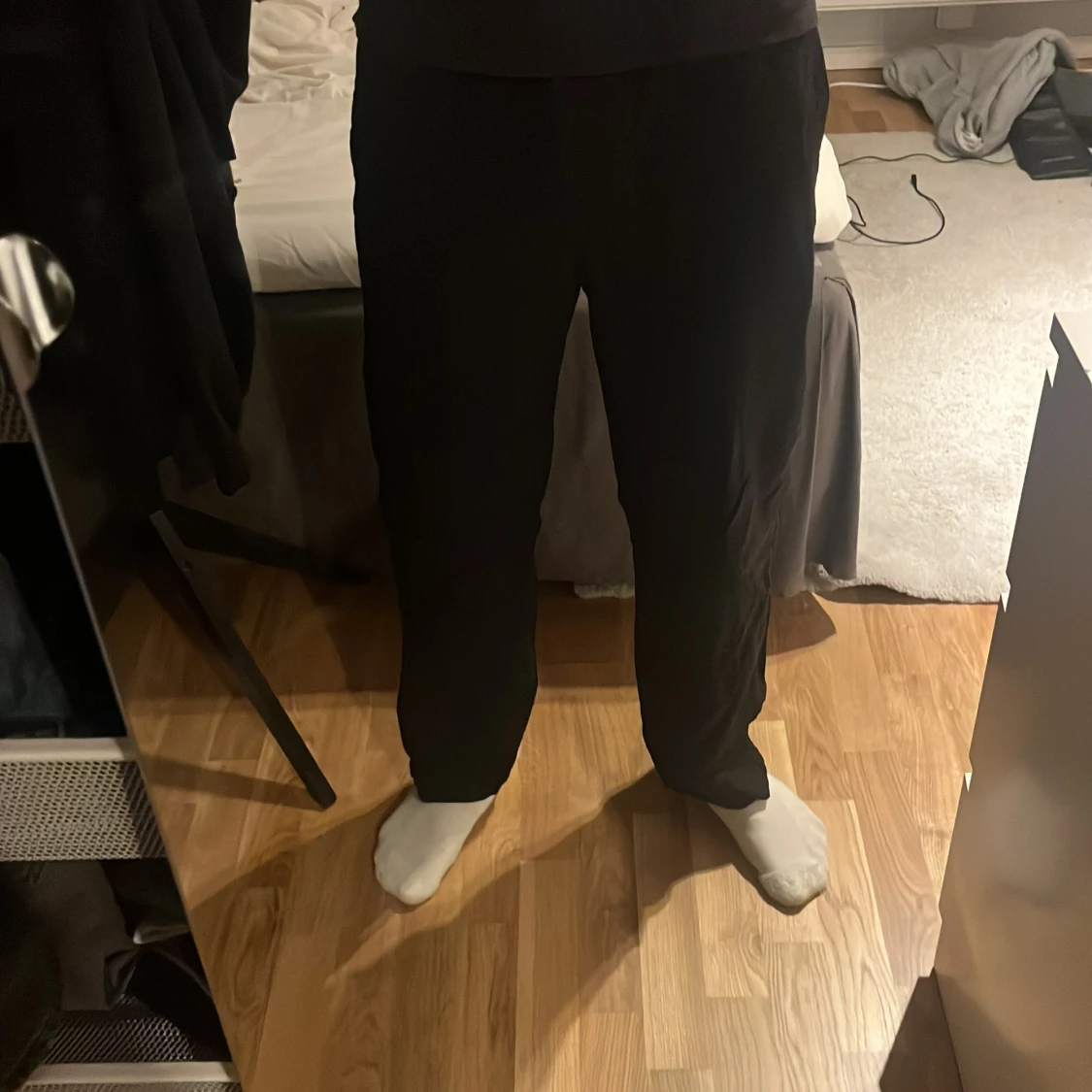 Svarta linnebyxor från H&M relaxed fit - 1