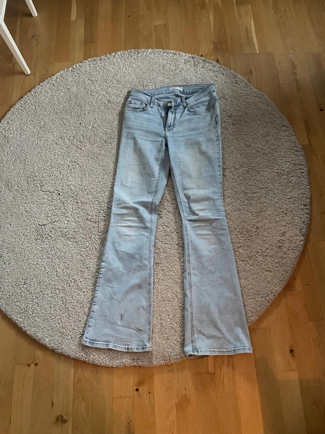 Ljusblå jeans från Gina Tricot