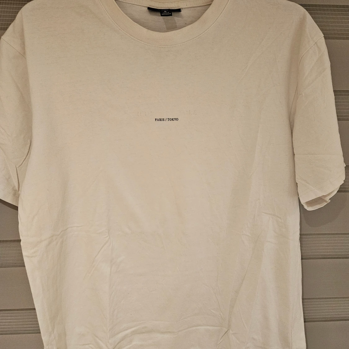 Vit t-shirt från Icono Couture M