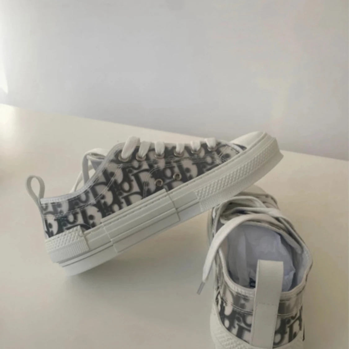 Dior B23 sneakers i vitt och grått - 3