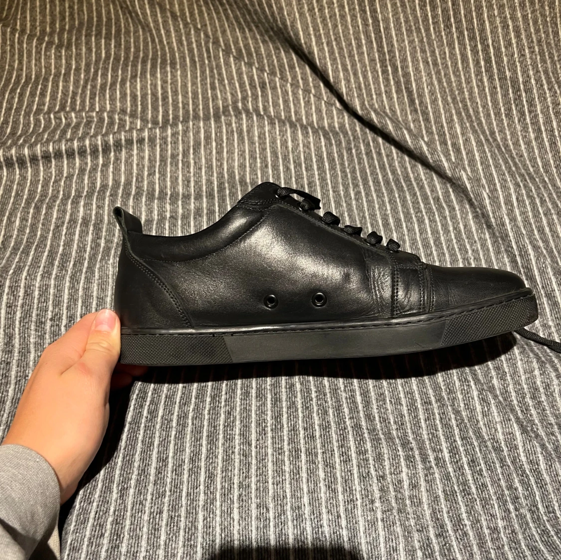 Svarta sneakers från Christian Louboutin - 4