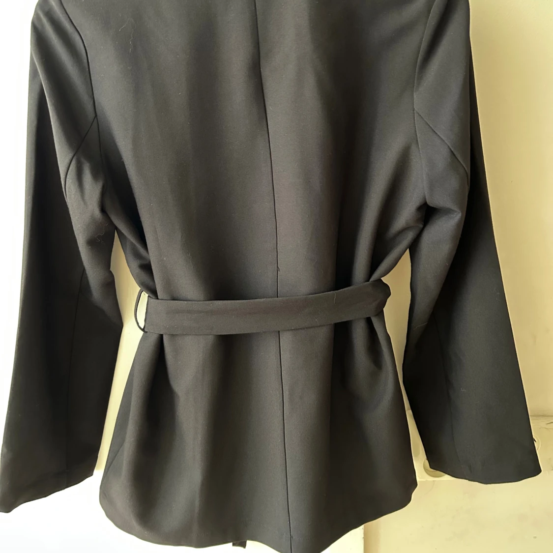 Ny Svart kavajjacka från Pieces - 3