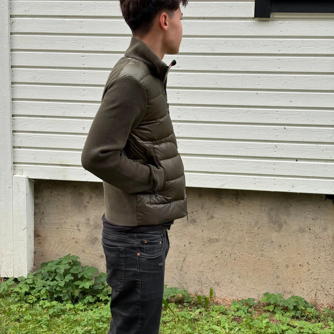 Olivgrön pufferjacka från Moncler - 2