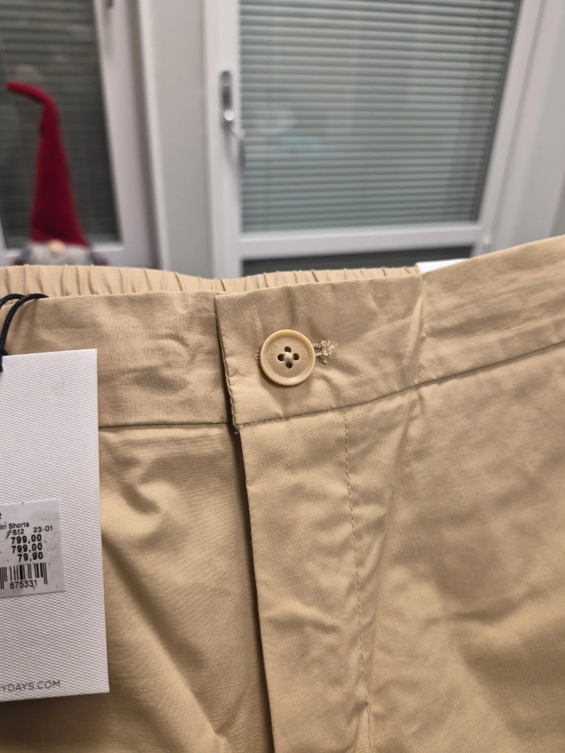 These Glory Days T Adel Poplin beiga shorts, storlek 52 - 1