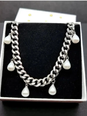 Handgjort halsband  - Kedjetjocklek-8mm .Nickelfri. Högkvalitativ rostfritt stål 316 .