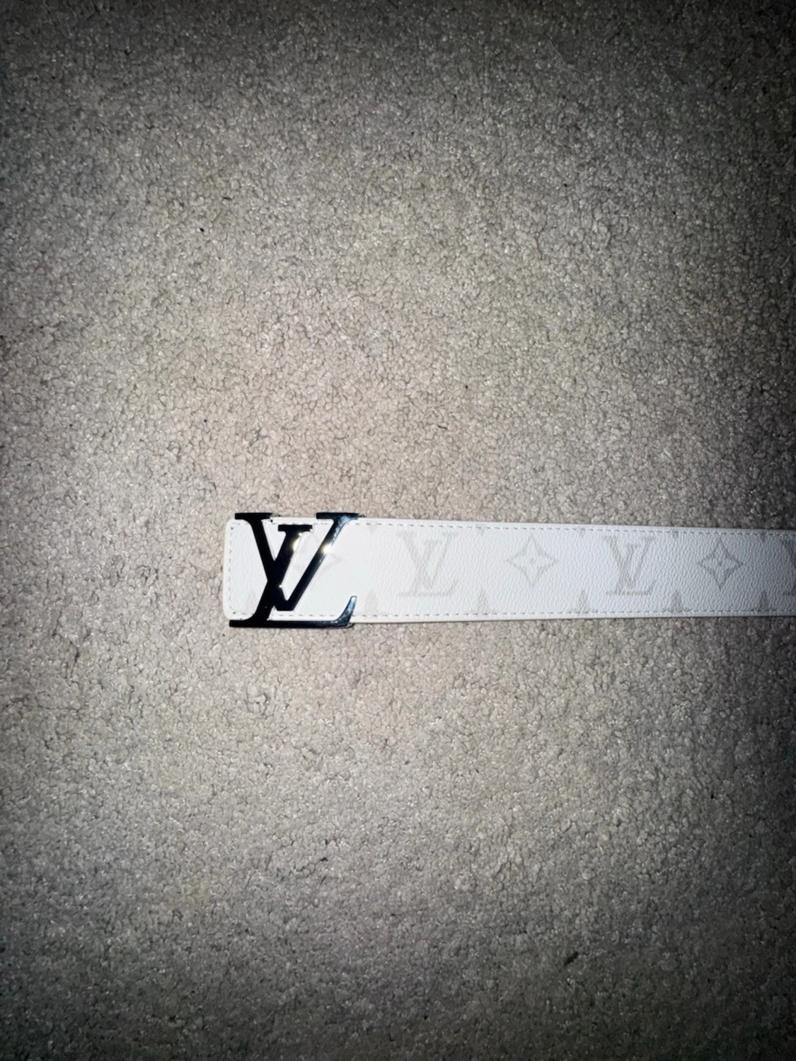 Vitt bälte med monogrammönster & silver spänne - 2