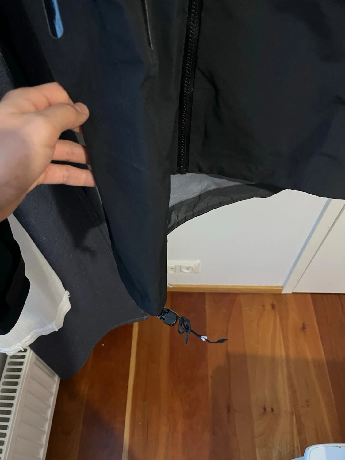 Svart vindjacka från Arc'teryx - 4
