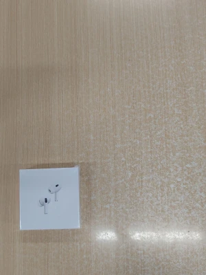 Air pods PRO  - Air pods PRO den är inte äkta den är kopia 