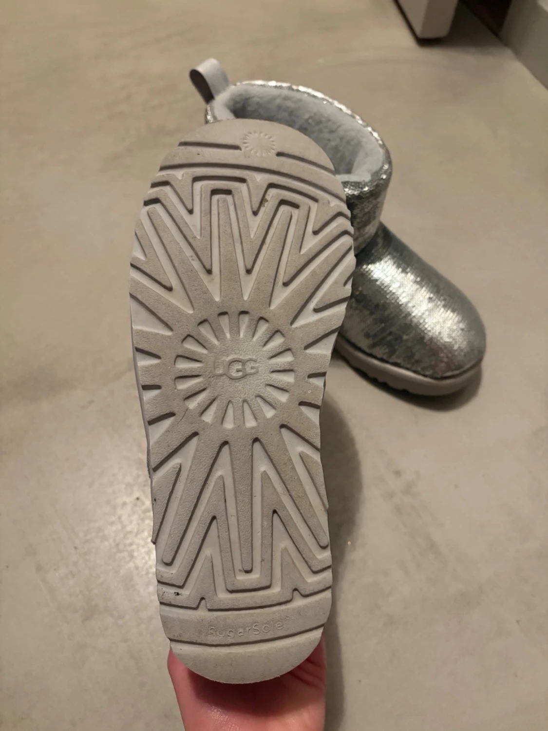 UGG boots med silverpaljetter - 2