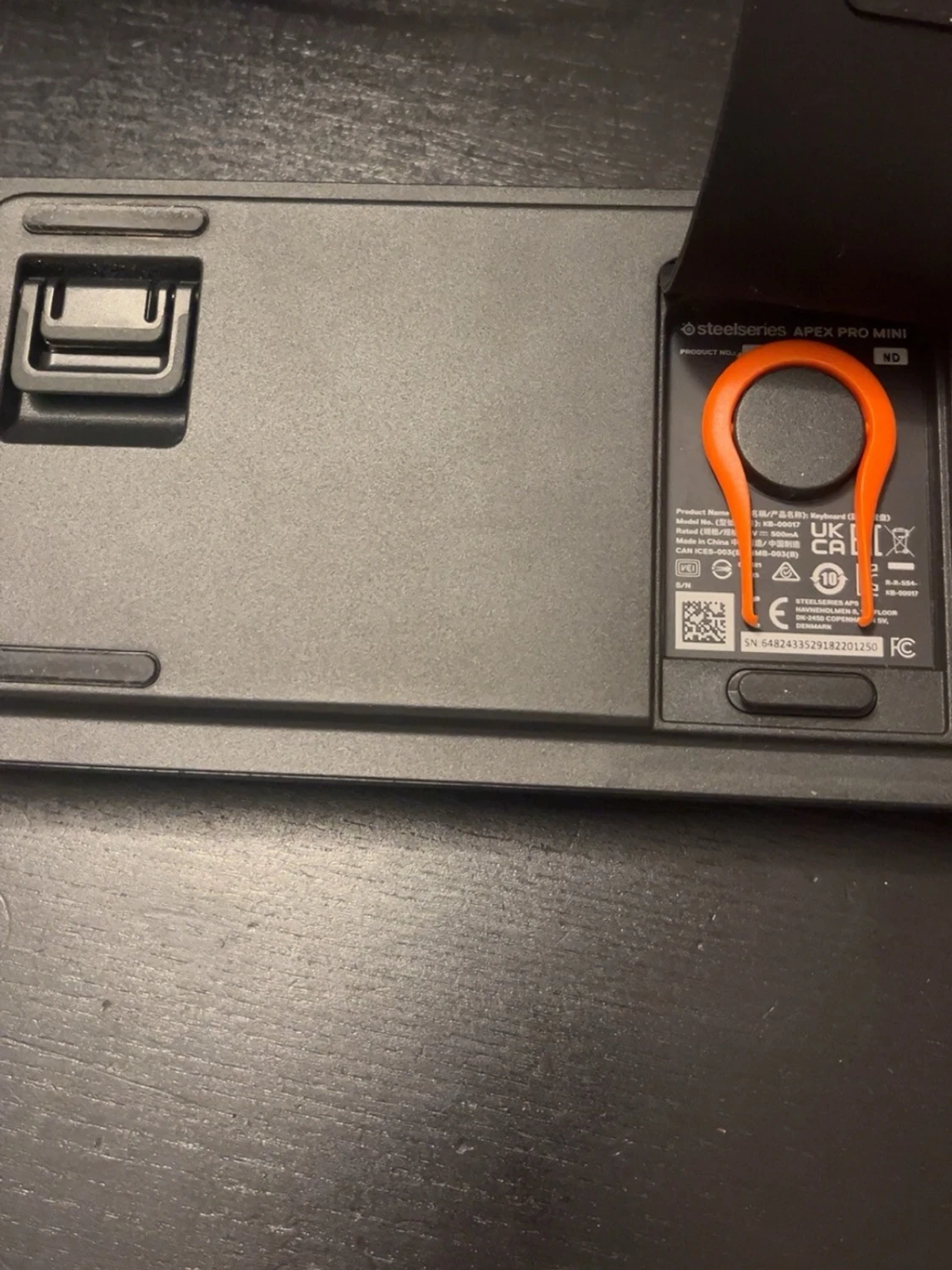 SteelSeries Apex Pro Mini keyboard - 2