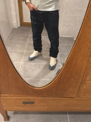 Nudie jeans  - Ett par snygga byxor från nudie i storlek W32 L34 i modellen Lean Dean 