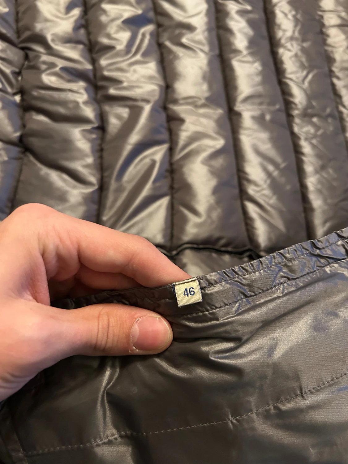 Svart Colmar dunjacka med huva - 5