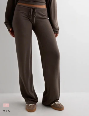 My chill pants - Säljer nu dessa byxor eftersom jag inte riktigt tyckte färgen passade mig, använda några fåtal gånger bara hemma!