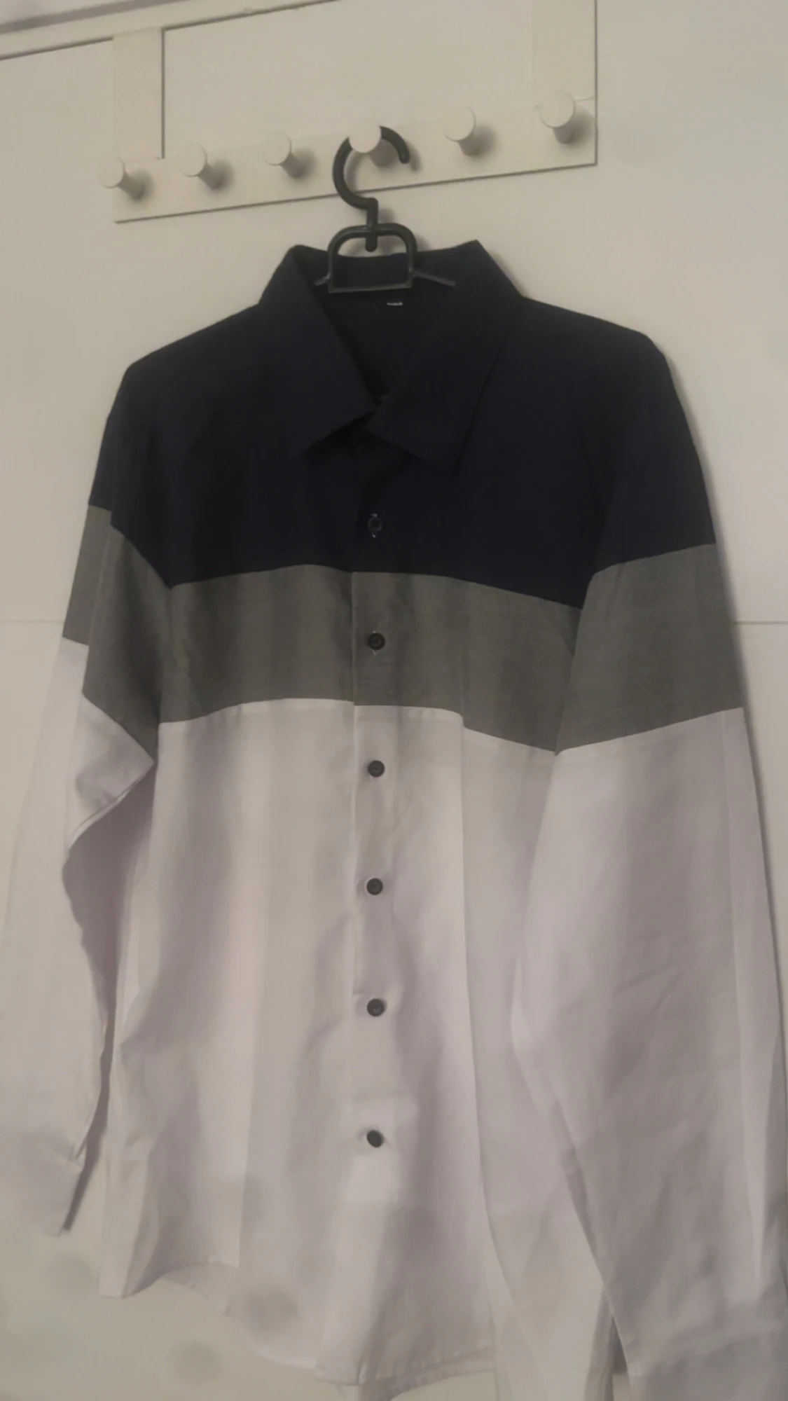 Flerfärgad skjorta med blockmönster