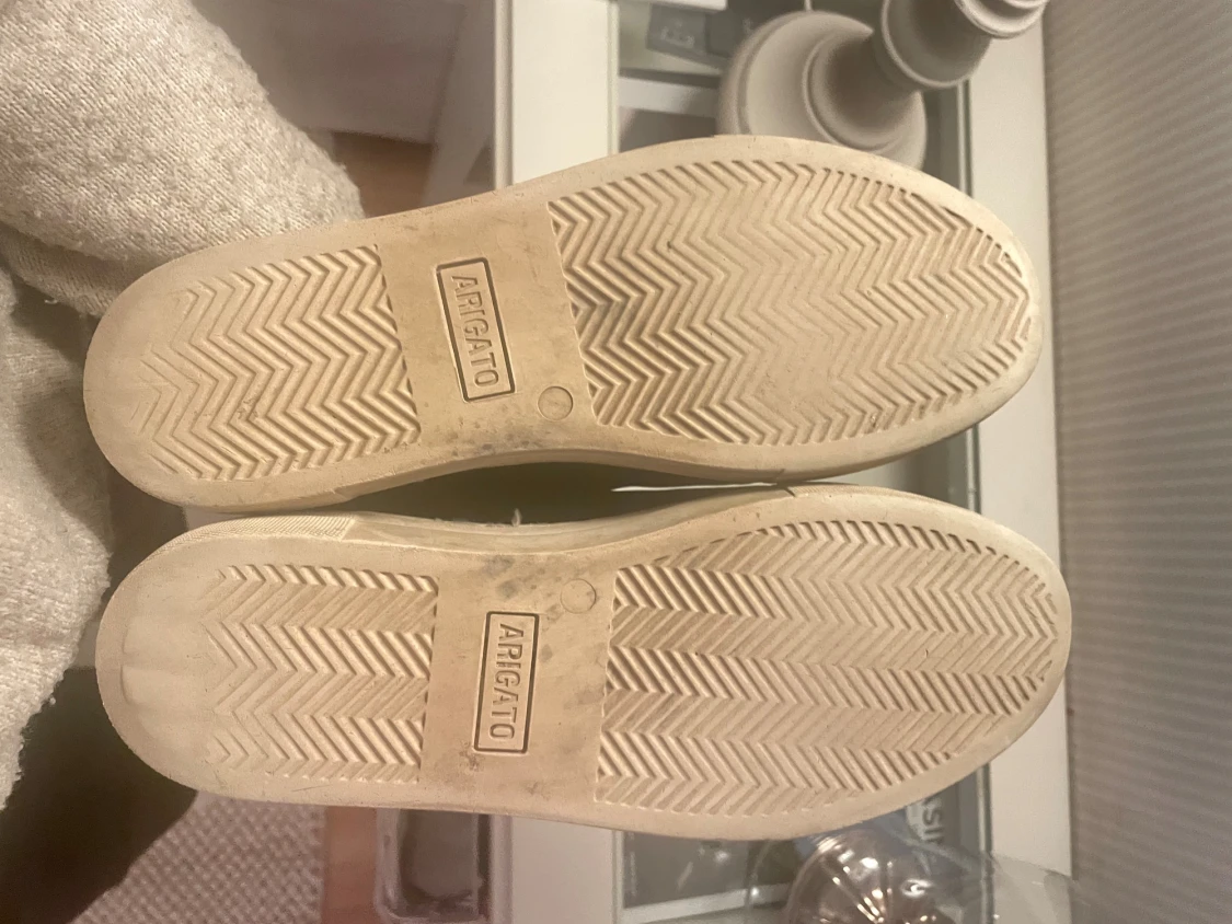 Svarta sneakers från Axel Arigato - 2