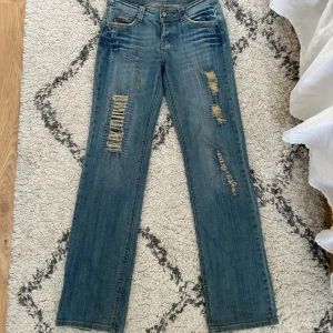 Lågmidjade jeans - Såå snygga jeans med låg midja😍☺️❤️ se bilder för mått