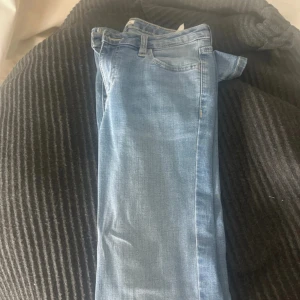 Jeans från Cubus i tall  - Jätte fina bootcut från Cubus i extra tall! 