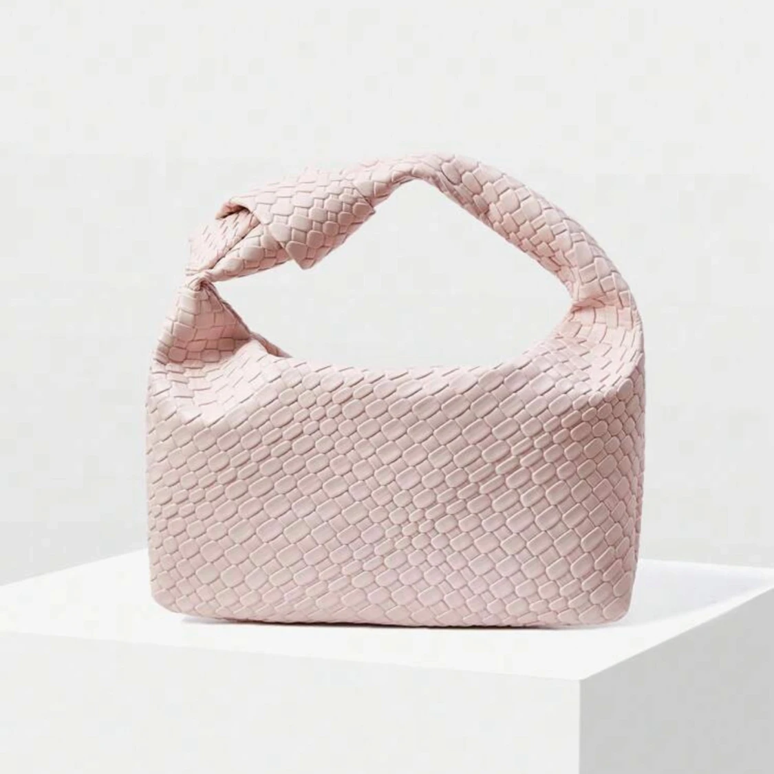 Ljusrosa väska  - 1