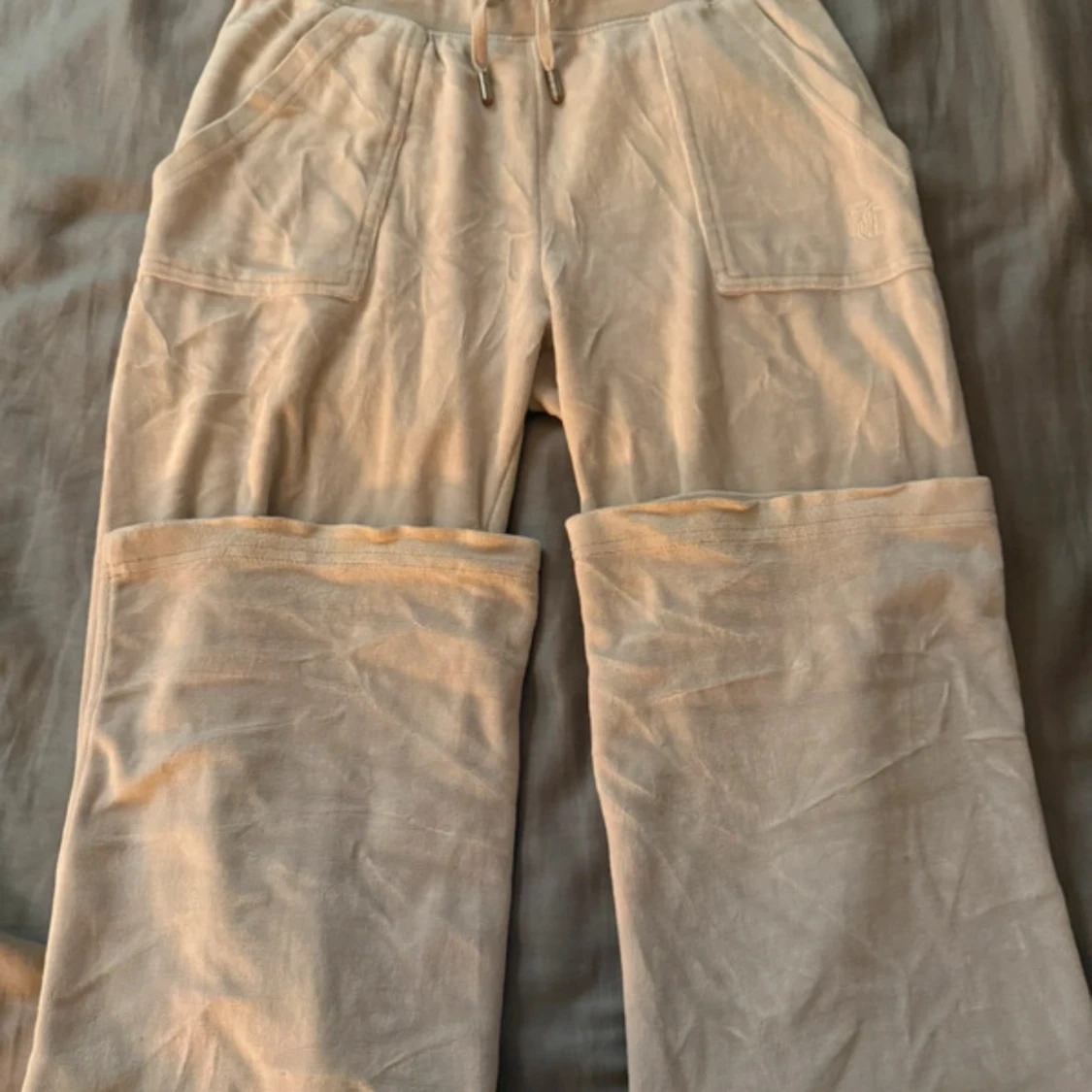 Beiga mjukisbyxor Juicy Couture S - 1