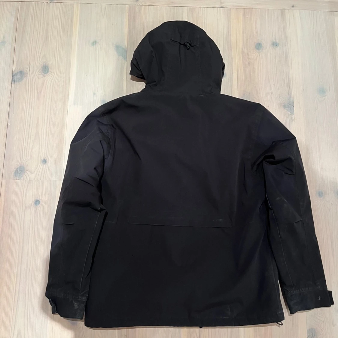 Svart jacka från Carhartt WIP - 1