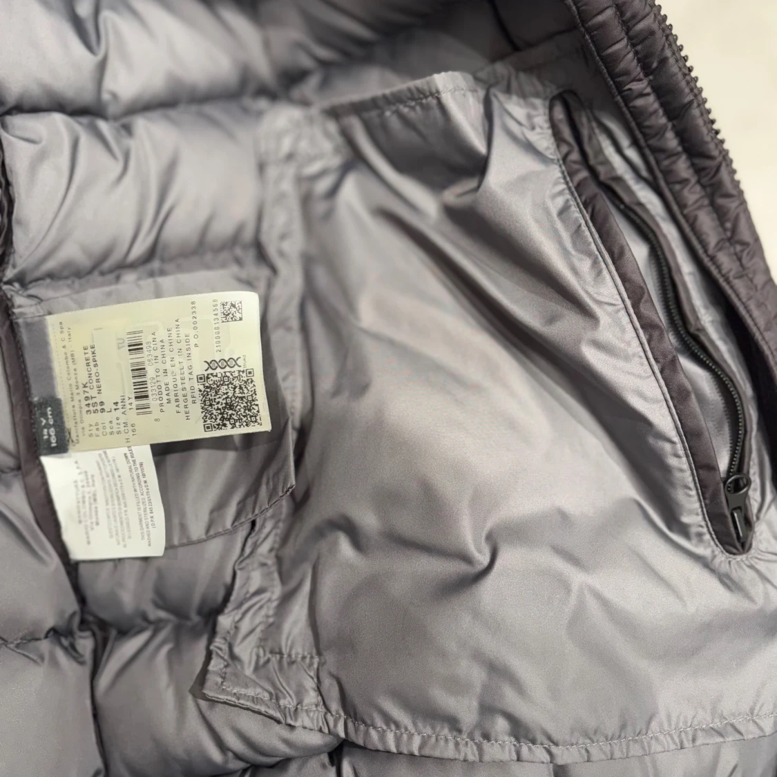 Svart Colmar pufferjacka med huva - 3