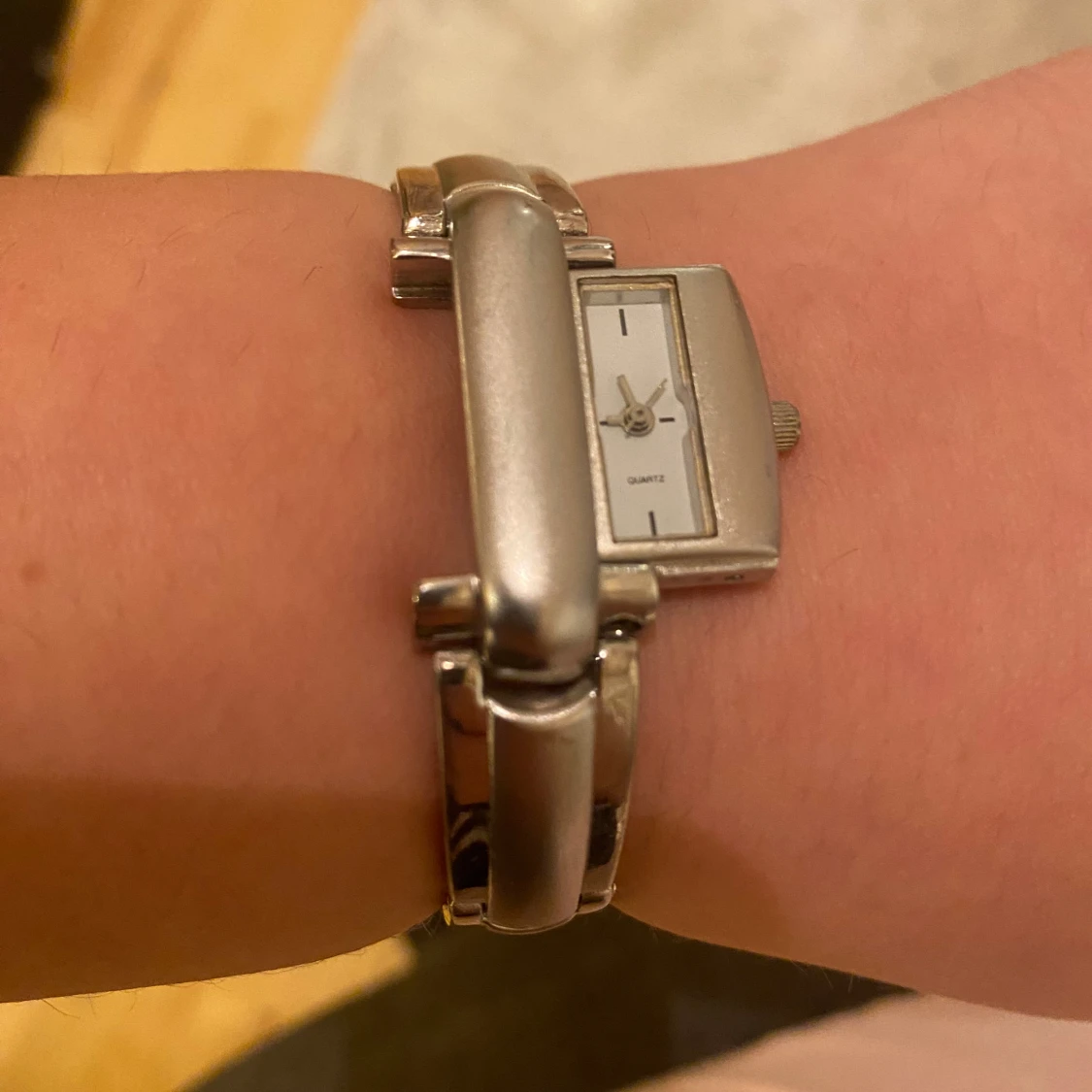 Silver armbandsklocka QUARTZ - 2