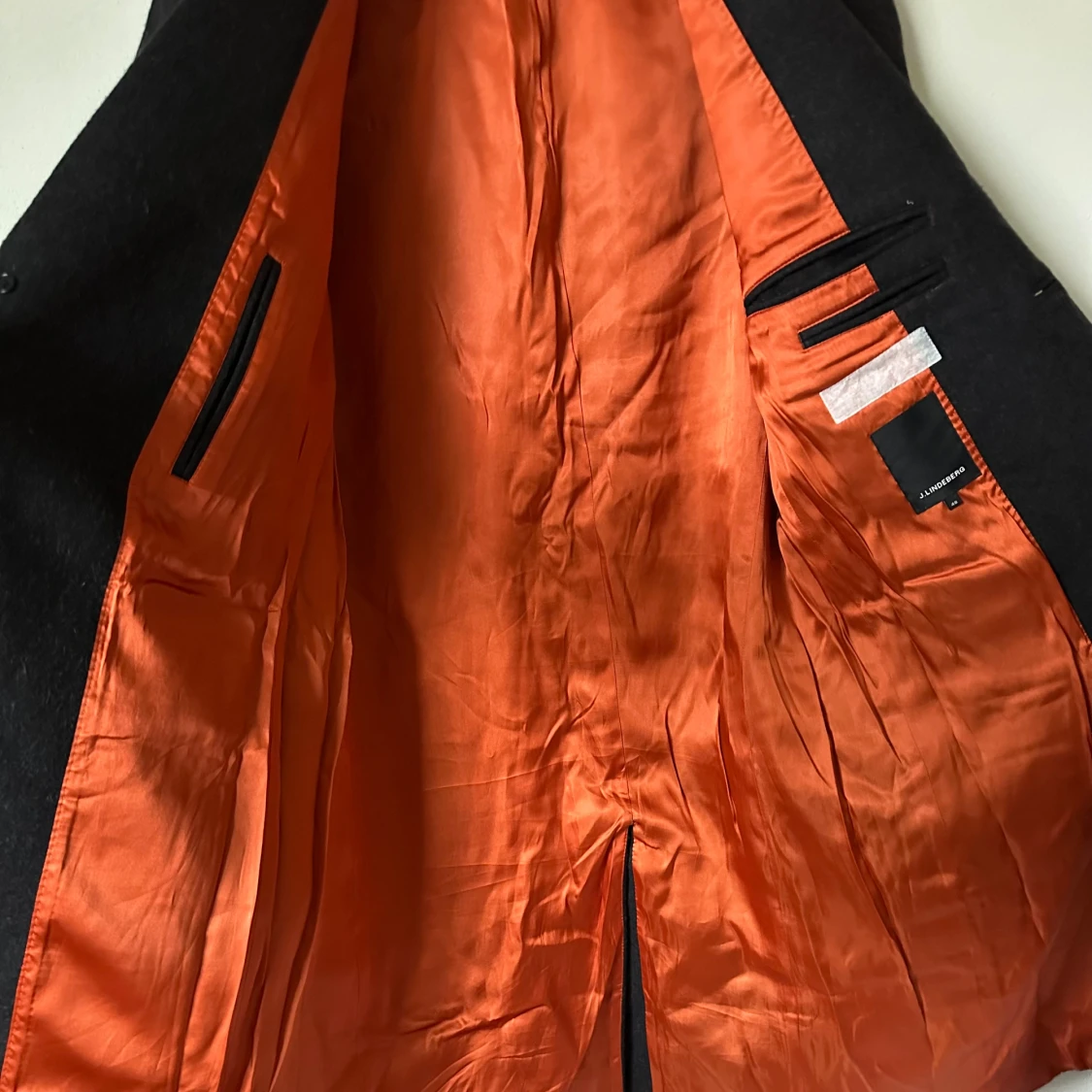 Mörkgrå rock från J.Lindeberg, strl 48 - 4