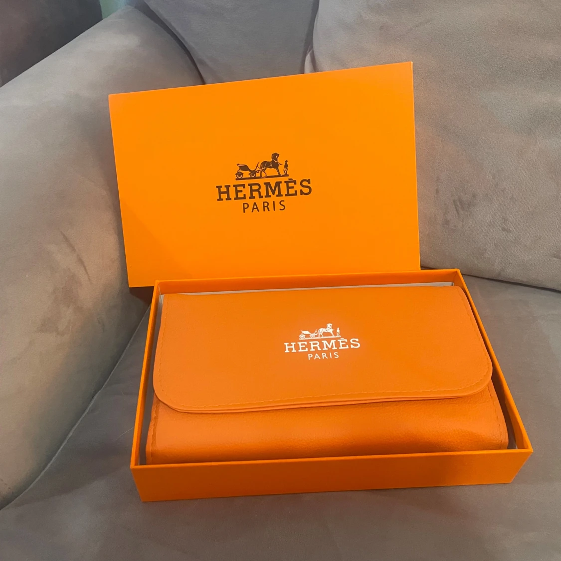 Väska för (sminkborstar) - 1